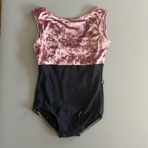 custom luckyleo flight leotard